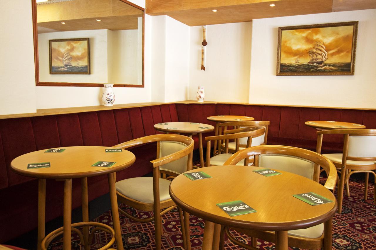 Evans Hotel Лландидно Экстерьер фото