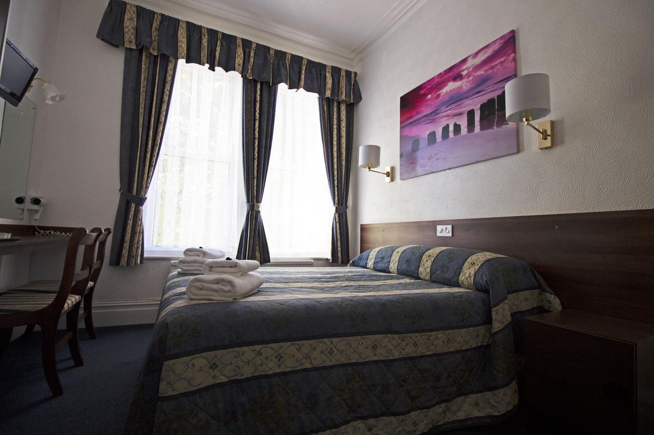 Evans Hotel Лландидно Экстерьер фото