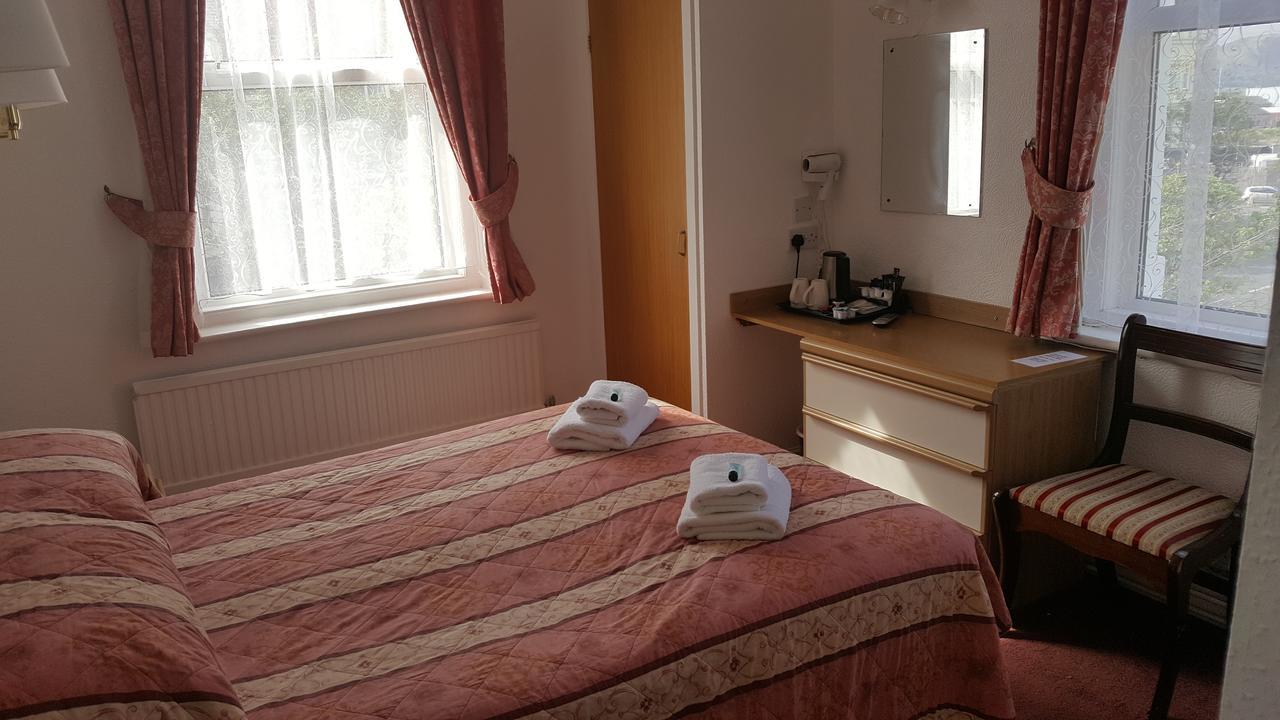 Evans Hotel Лландидно Экстерьер фото